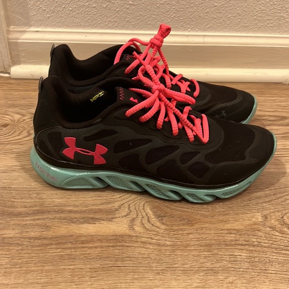 Under Armour Spine. - Picture 2 of 4